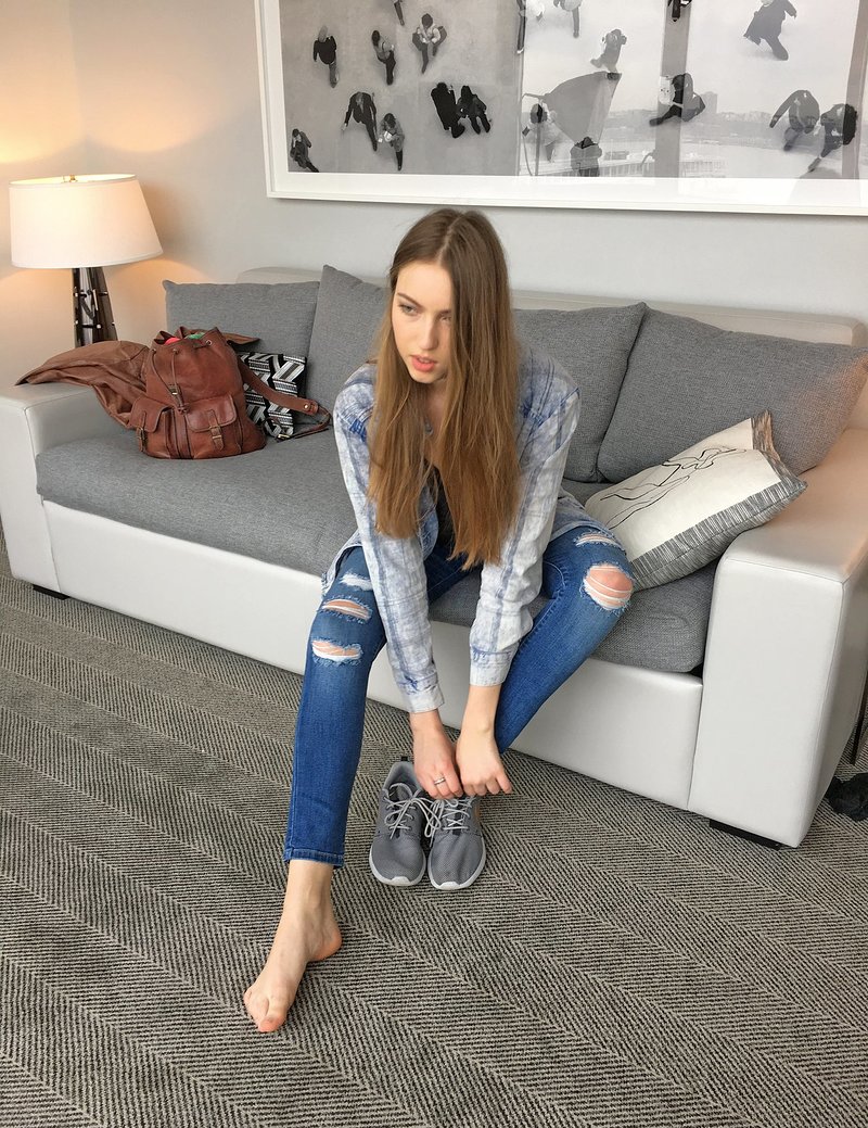 Арина, 19 лет, 0 размер груди